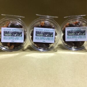 Aussie Apricots - Milk Dipped Apricots